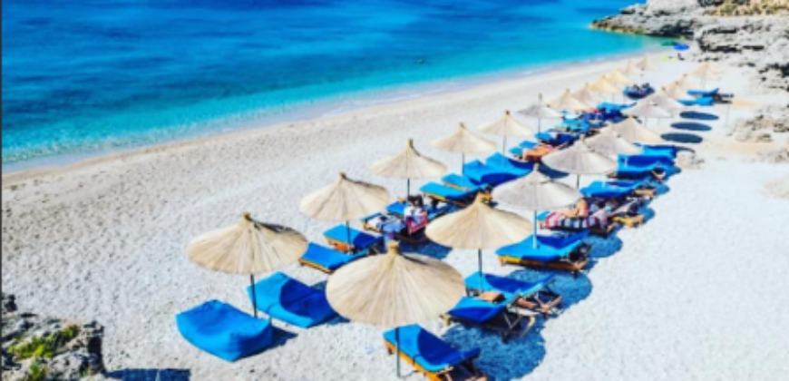 Albánie, Qerret – Adria Residence v klidné části pobřeží